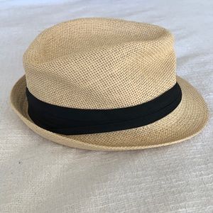 Summer hat with Short brim